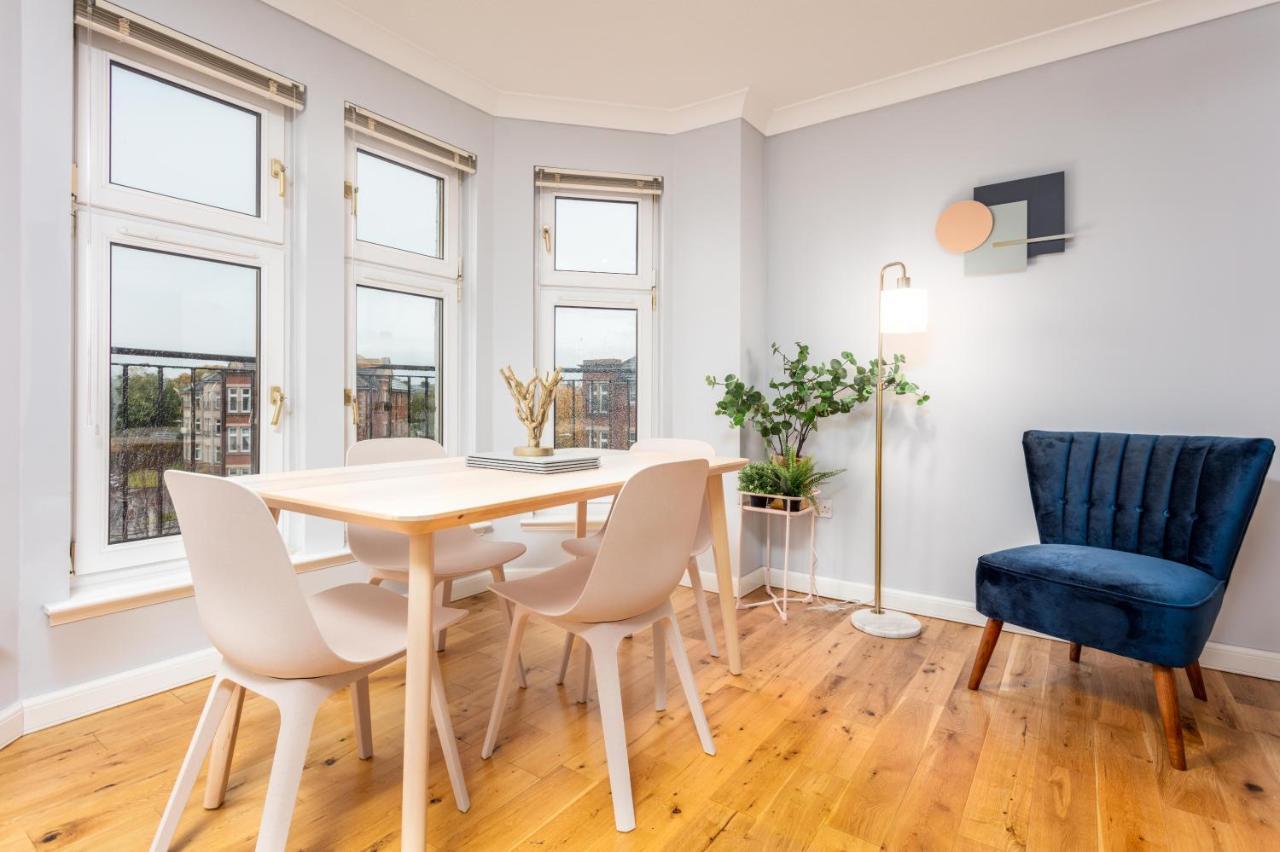Millbrae Residence - Donnini Apartments Ayr Bagian luar foto