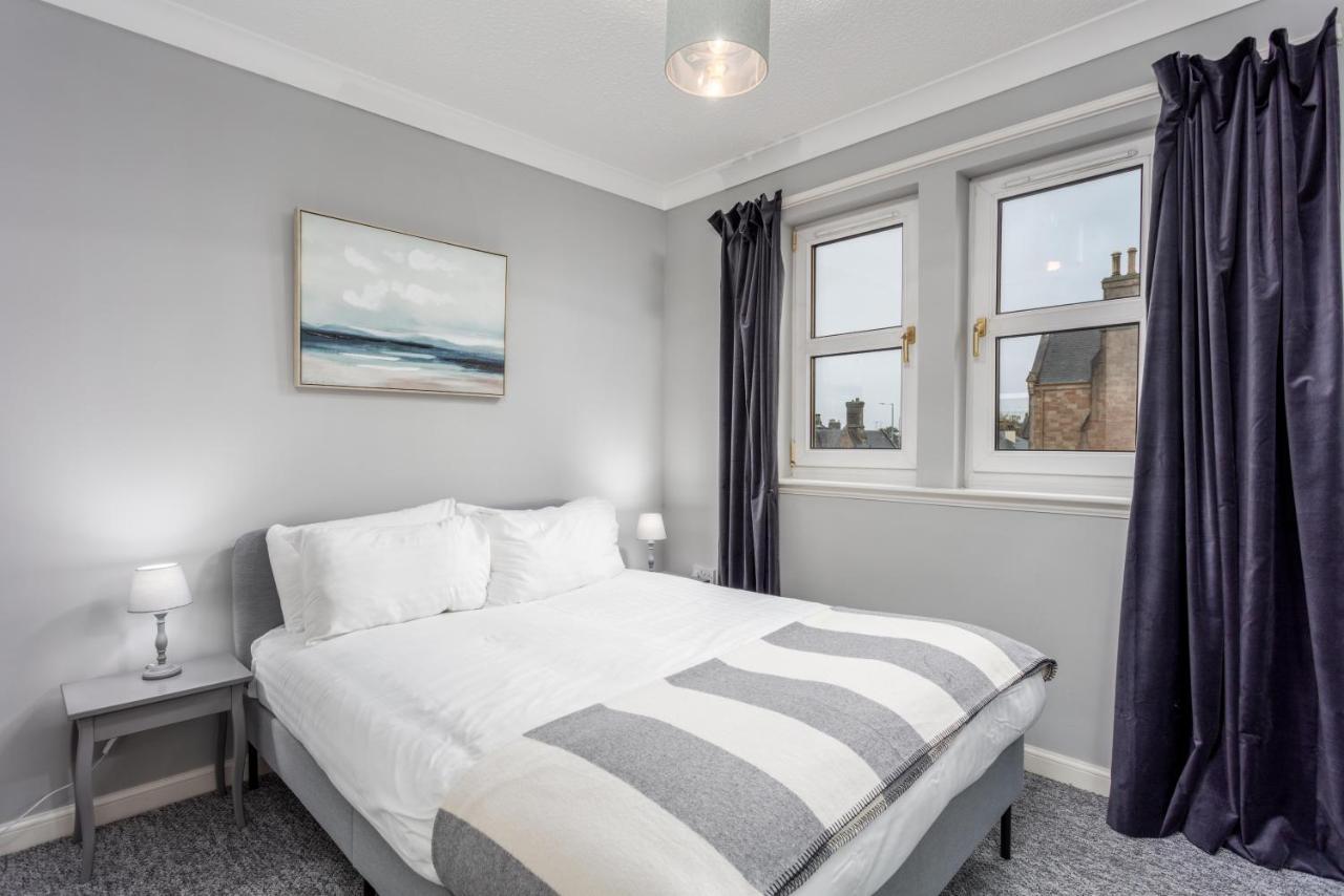 Millbrae Residence - Donnini Apartments Ayr Bagian luar foto